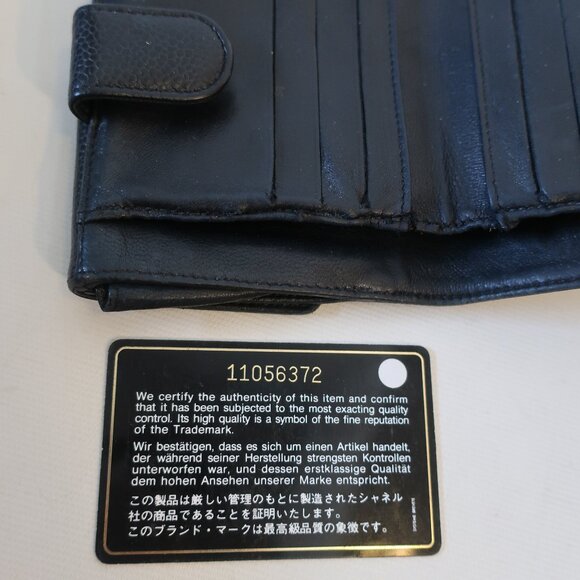 Authentic Womens Chanel Caviar Black Interlocked CC Bi-Fold Wallet - Picture 9 of 12